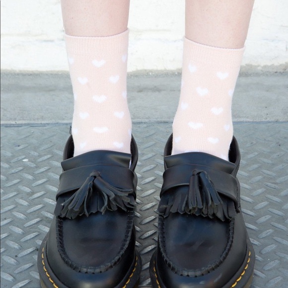 Brandy Melville Heart Socks - Picture 5 of 5